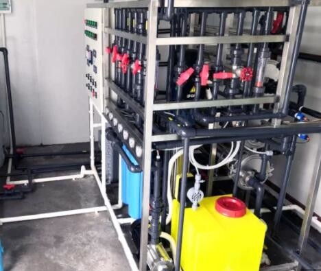 Ultrapure Wasseraufbereitungs-System der Umkehr-Osmose-0.5-5m3/H