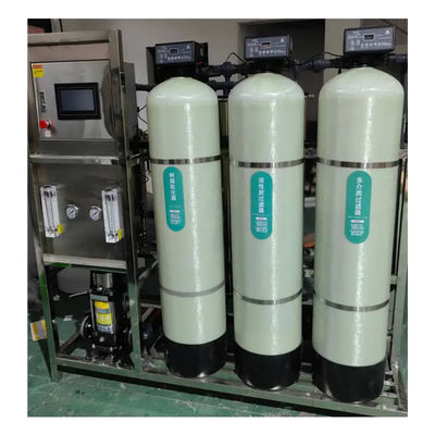 1TPH 2.1kW-380-415V 3xFRP Tanks Brackwasser Umkehrosmosewasseranlage