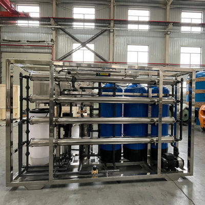 3TPH 5.5kW-380-415V 3xFRP Tanks Brackwasser Umkehrosmosewasseranlage