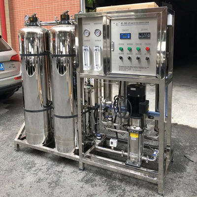 3TPH 5.5kW-380-415V 2xSS304 Tanks Brackwasser Umkehrosmosewasseranlage