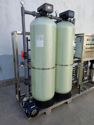 4TPH 5.5kW-380-415V 2xFRP Tanks Brackwasser Umkehrosmosewasseranlage