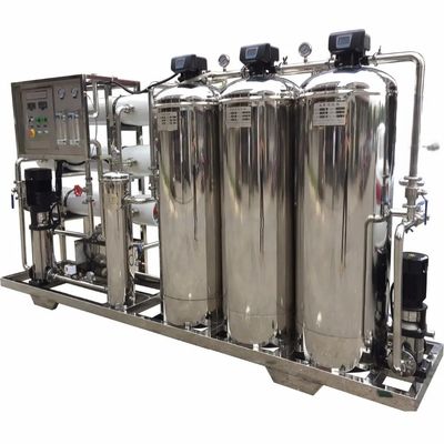 5TPH 7.4kW-380-415V 3xSS304 Tanks Brackwasser Umkehrosmosewasseranlage