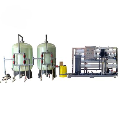 10TPH 19kW-380-415V FRP Tanks Brackwasser Umkehrosmosewasseranlage