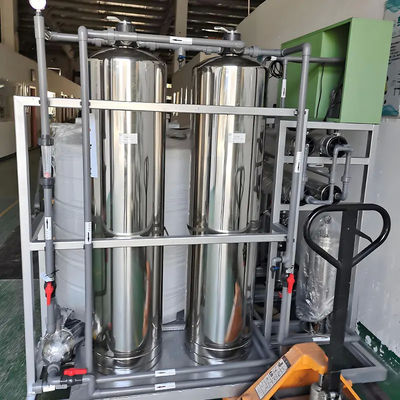 1TPH 2xSS304 Tanks Umkehrosmosewasseranlage für kommerzielle RO-Reinigung
