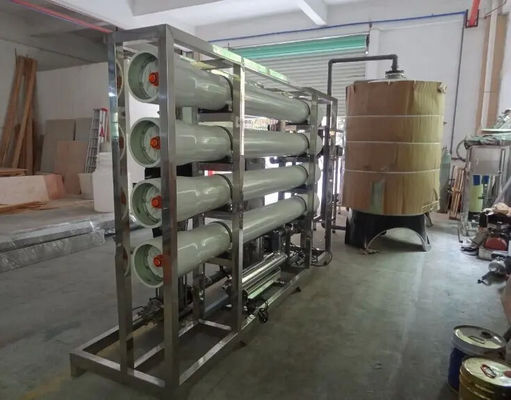 8TPH 14kW FRP Tanks RO Industrie-Auto Trinkwasserreinigungsmaschine mit Betriebszustandsanzeigen