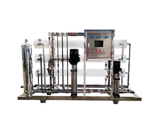 8TPH SS304 Behälter Industrielle Umkehrosmose Reinwassermaschine