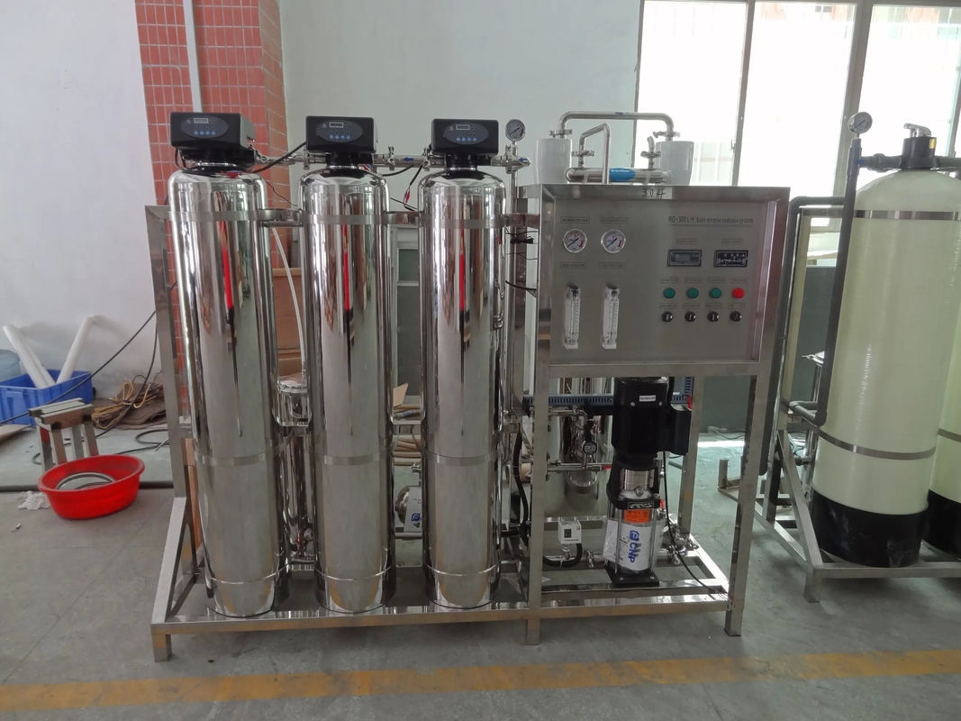 1.5TPH 3,0kW-380-415V 3xSS304 Tanks Brackwasser Umkehrosmosewasseranlage