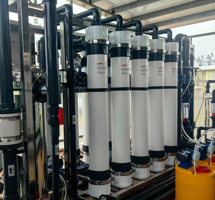 Dupont SFP-2860 PVDF Ultrafiltrationsmembranmodul mit 0,03 μm Porengröße für die RO-Vorbehandlung